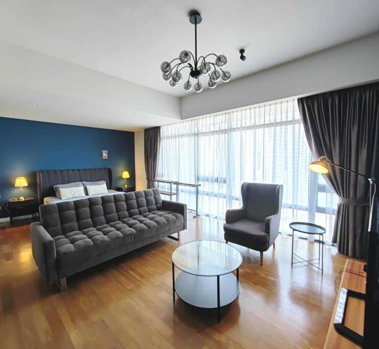 Pangsapuri Anggunresidence16/couple/family *