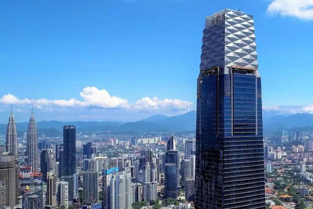 Anggunresidence16/couple/family * Kuala Lumpur